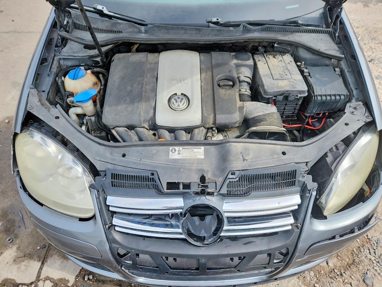 VOLKSWAGEN JETTA 2009 — 12