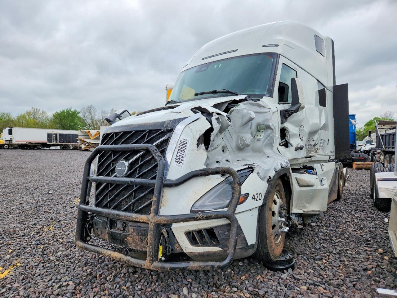 VOLVO VNL 2026 — 3