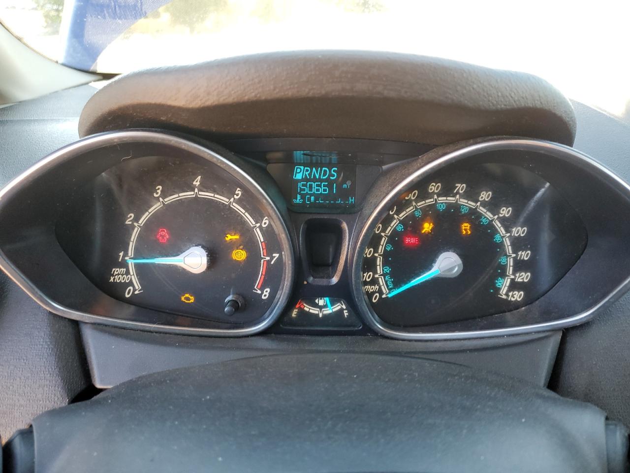 FORD FIESTA 2014 — 10