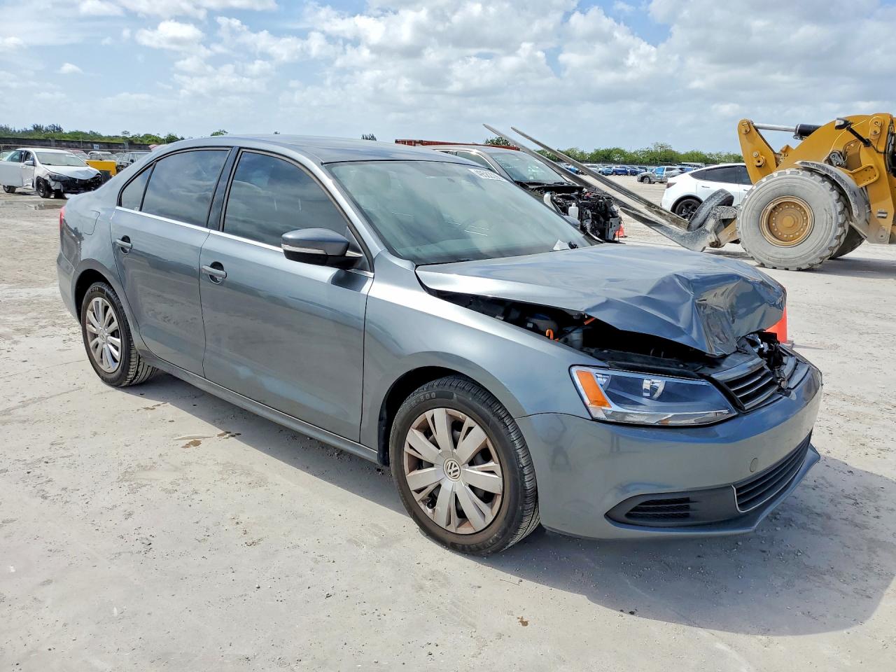 VOLKSWAGEN JETTA 2013 — 5
