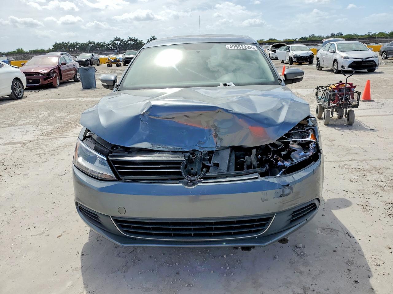 VOLKSWAGEN JETTA 2013 — 6