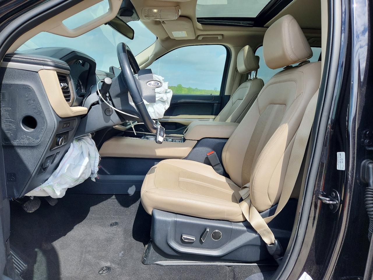 FORD EXPEDITION 2024 — 8