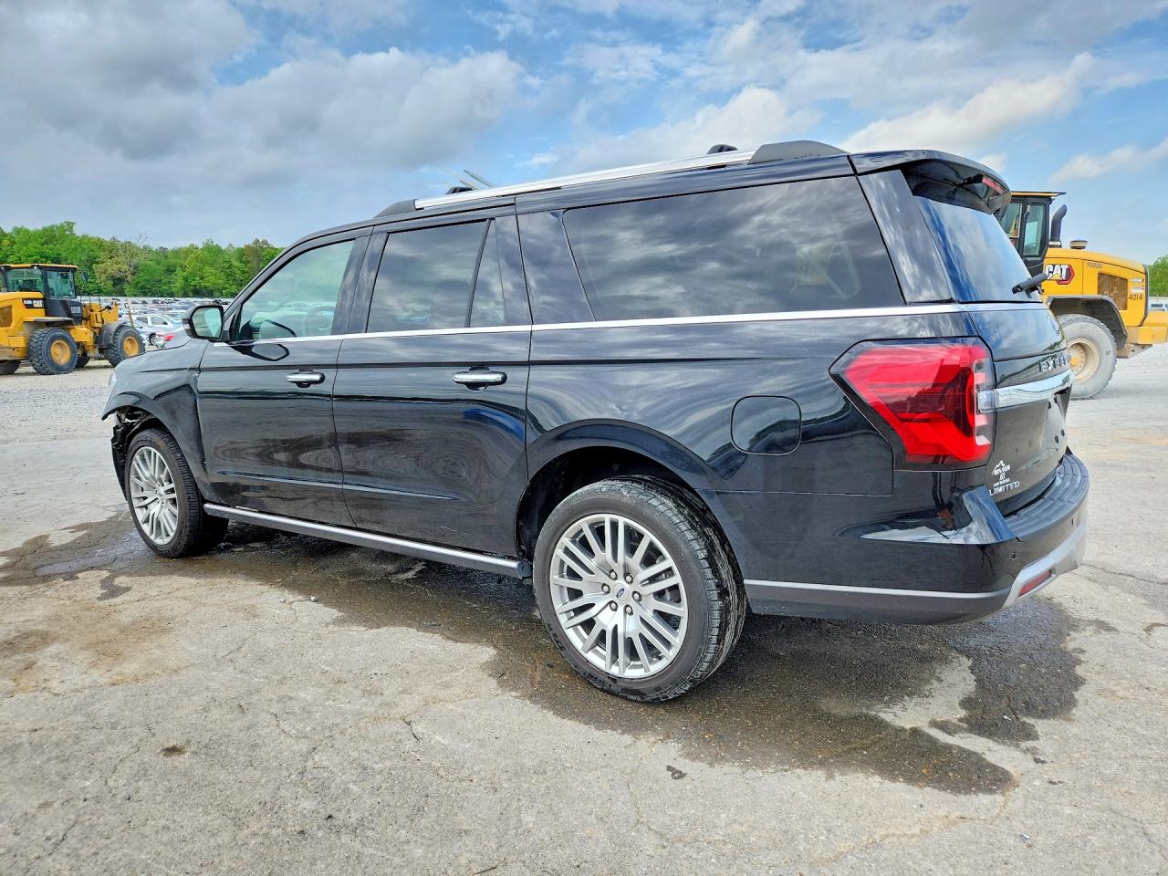 FORD EXPEDITION 2024 — 3