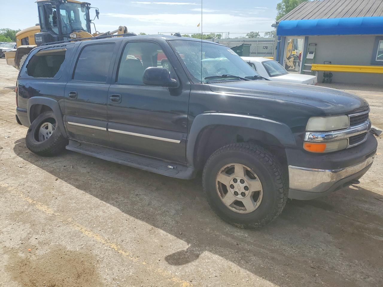 CHEVROLET SUBURBAN 2005 — 5