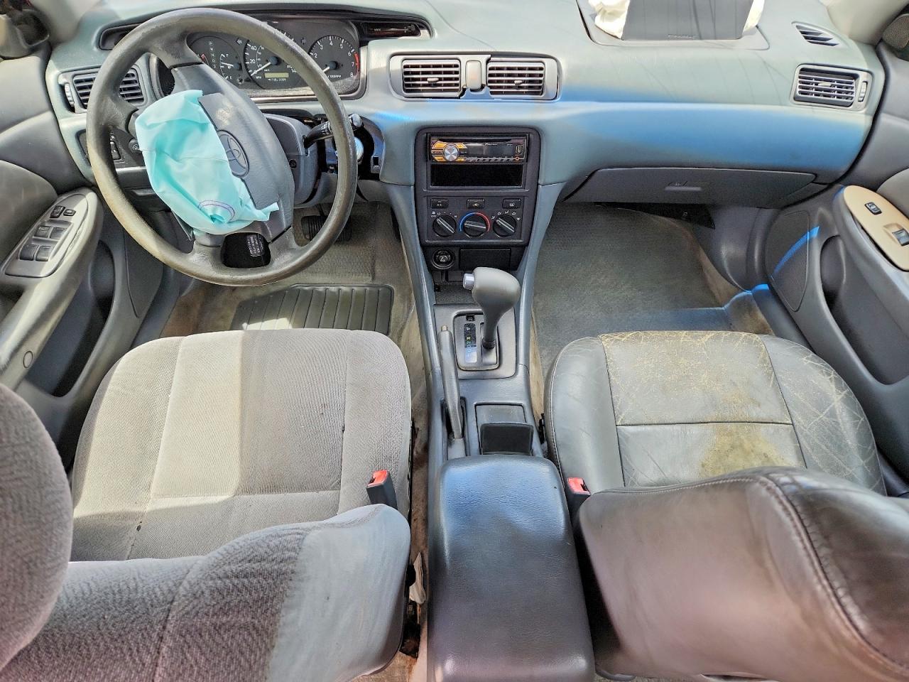 TOYOTA CAMRY 2000 — 9