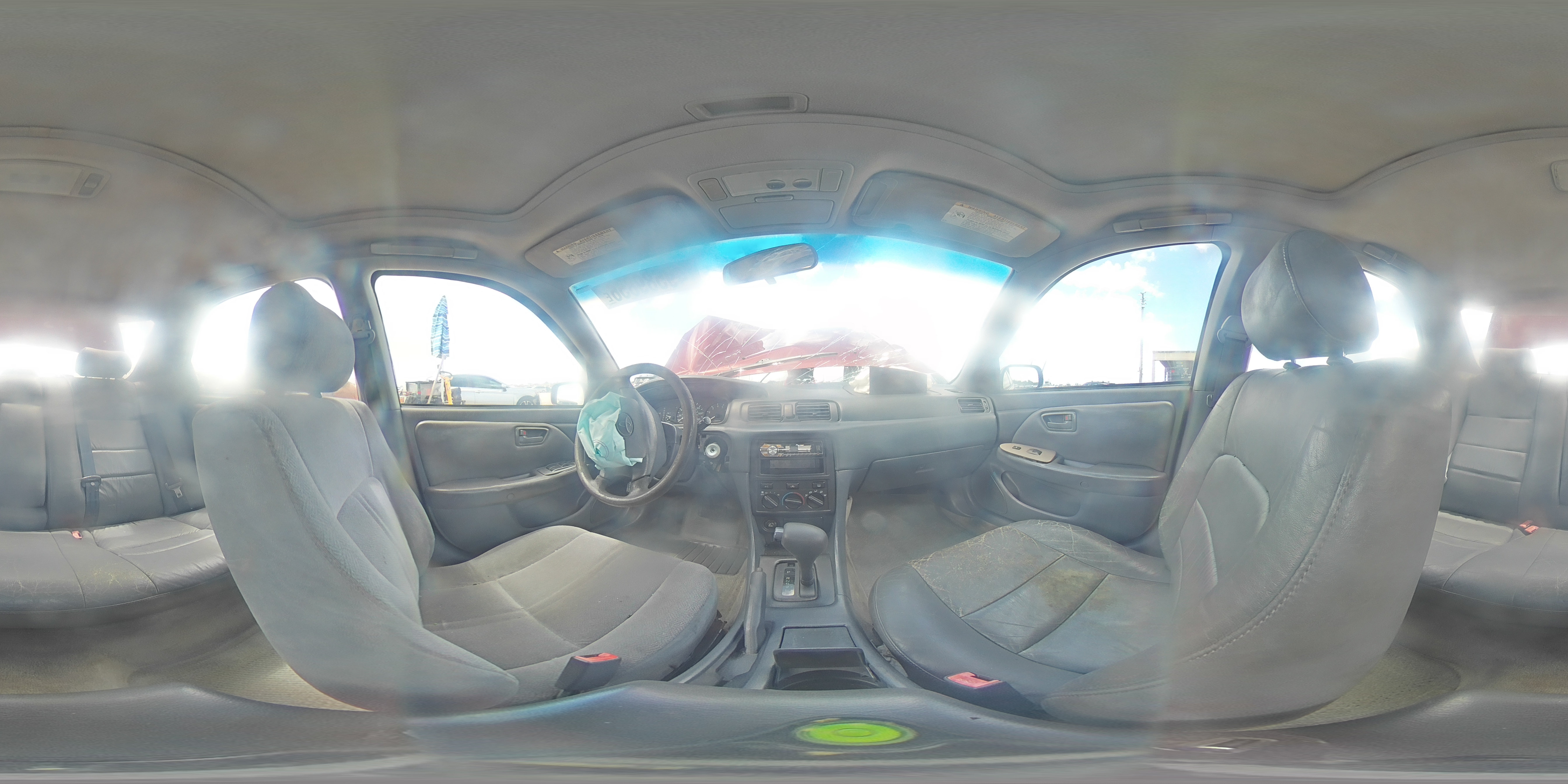 TOYOTA CAMRY 2000 — 15