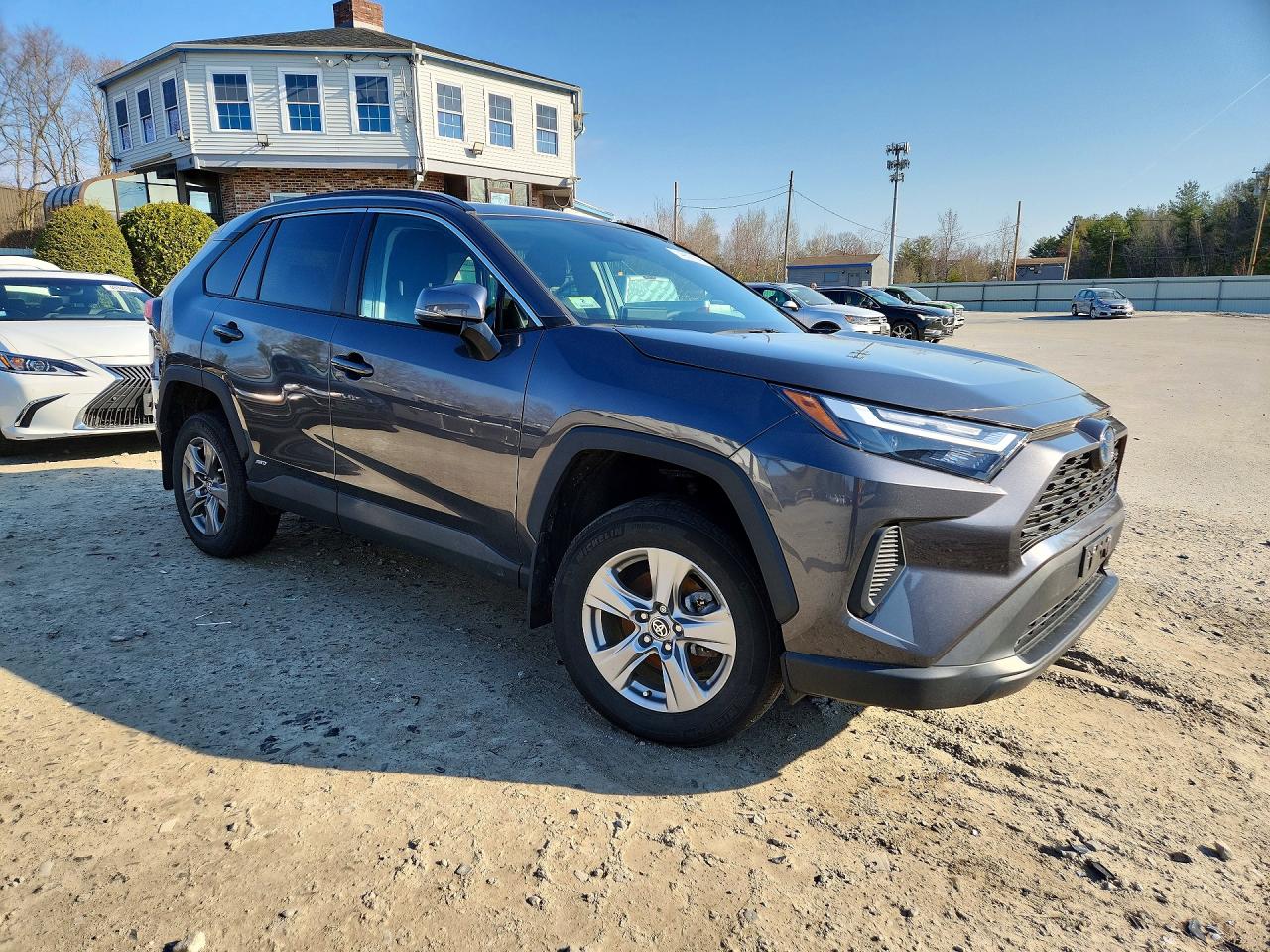 TOYOTA RAV4 HYBRID 2024 — 5