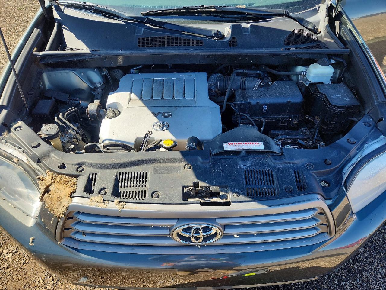TOYOTA HIGHLANDER 2010 — 13