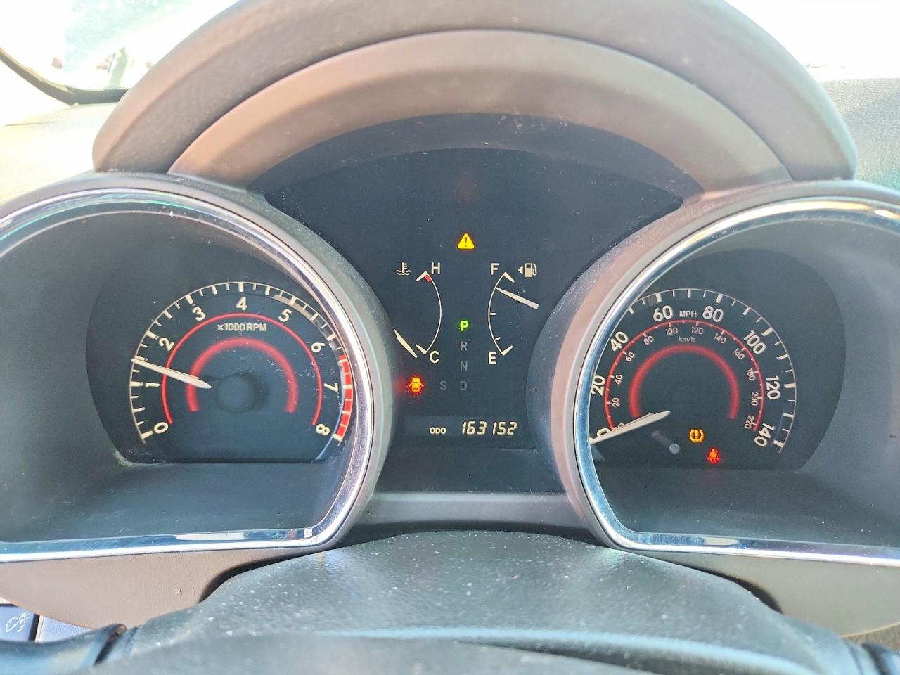 TOYOTA HIGHLANDER 2010 — 10