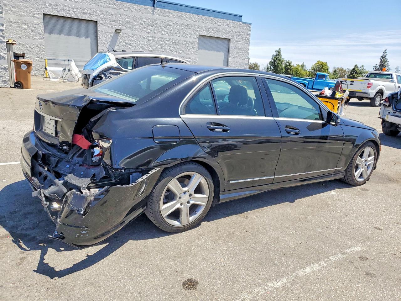 MERCEDES-BENZ C 2010 — 4