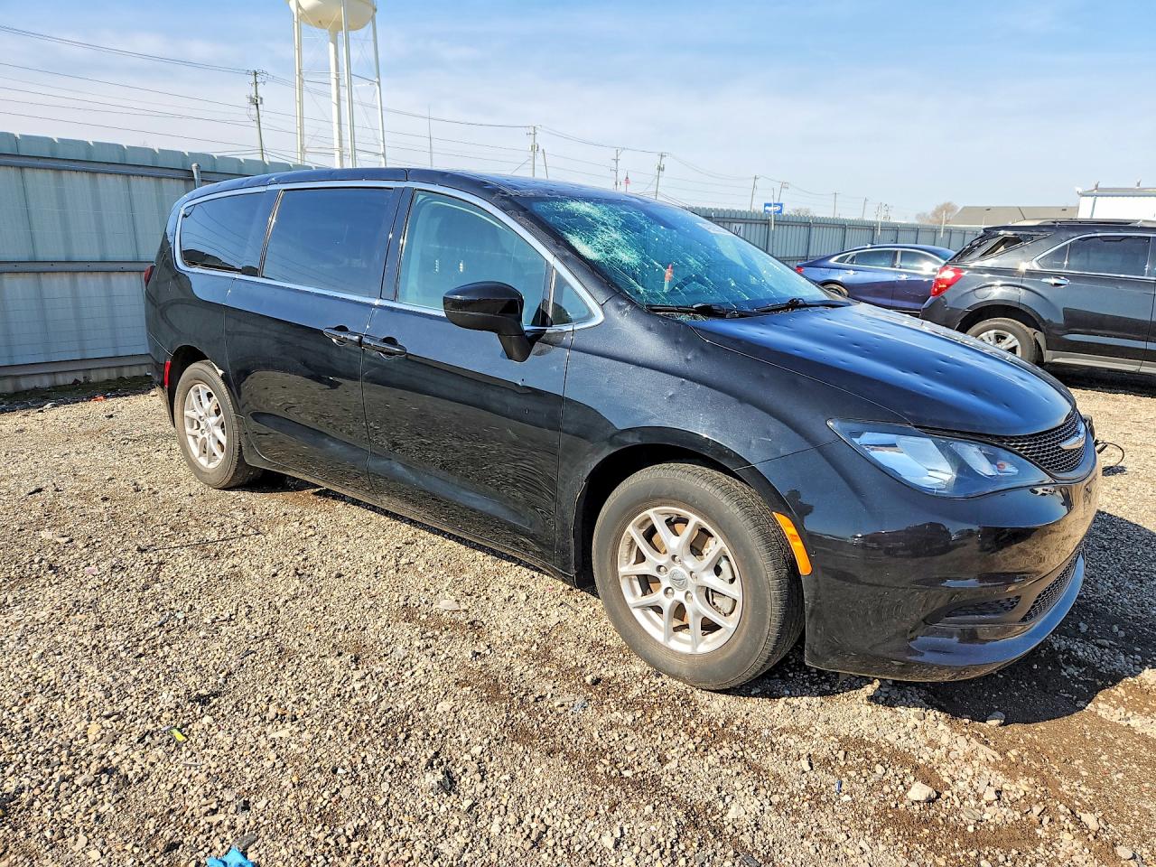 CHRYSLER VOYAGER 2022 — 5