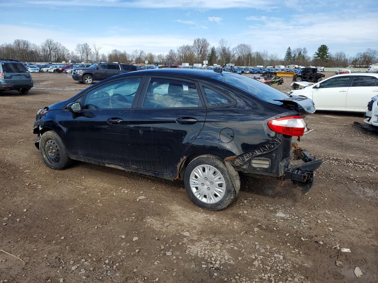 FORD FIESTA 2016 — 3