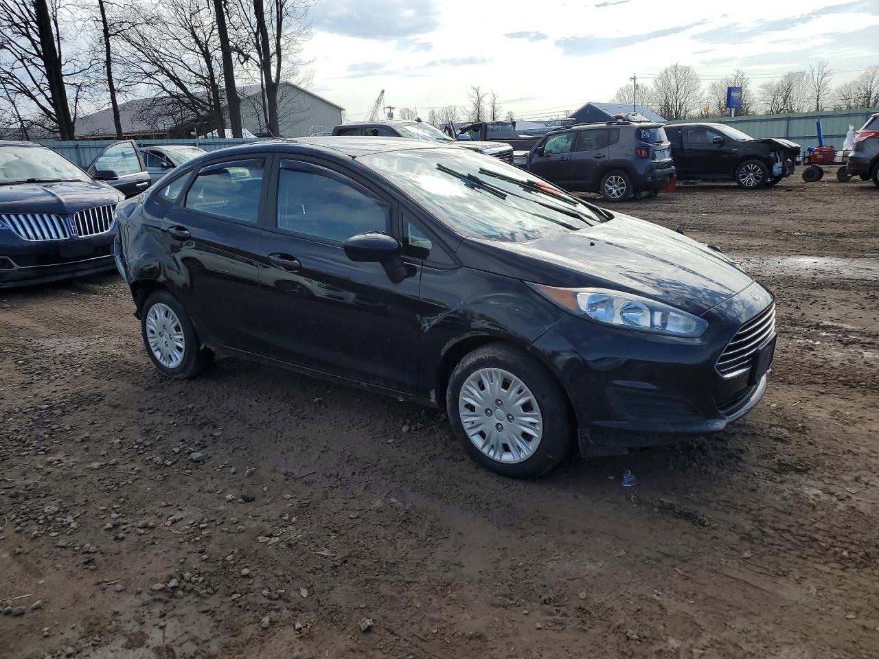FORD FIESTA 2016 — 5