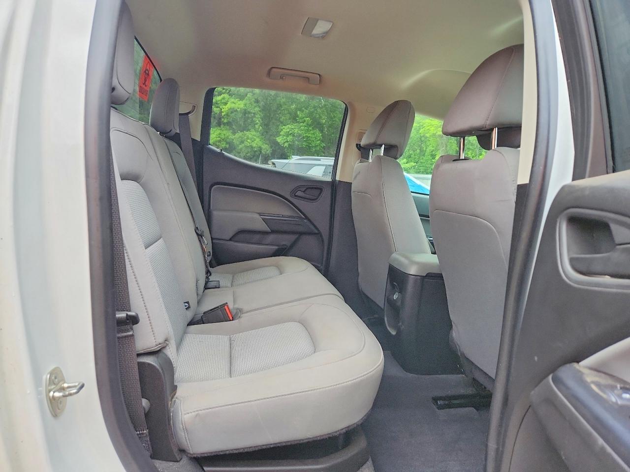 GMC CANYON 2019 — 11