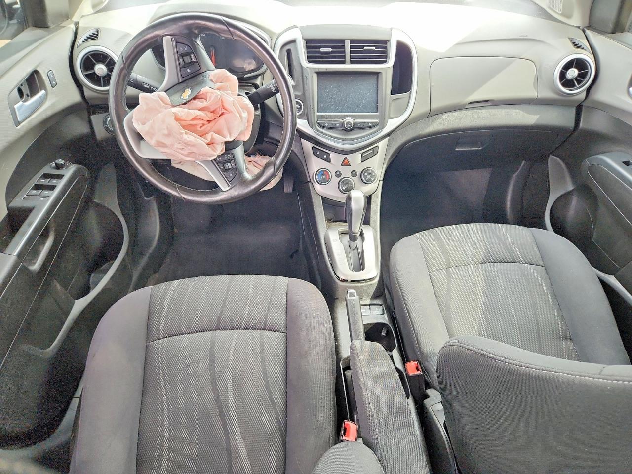CHEVROLET SONIC 2017 — 9