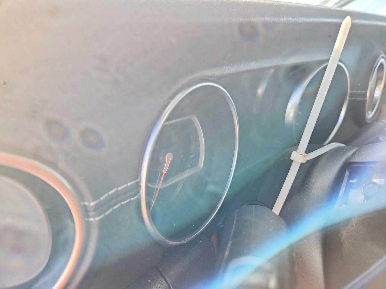 JEEP WRANGLER 2023 — 10