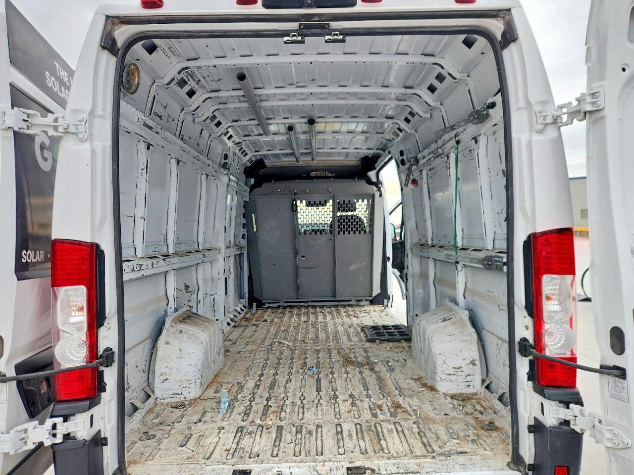 RAM PROMASTER 3500 2023 — 11