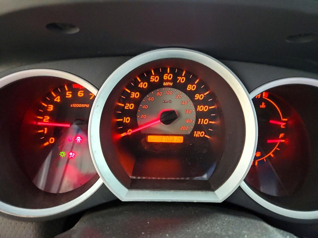 TOYOTA TACOMA 2005 — 10