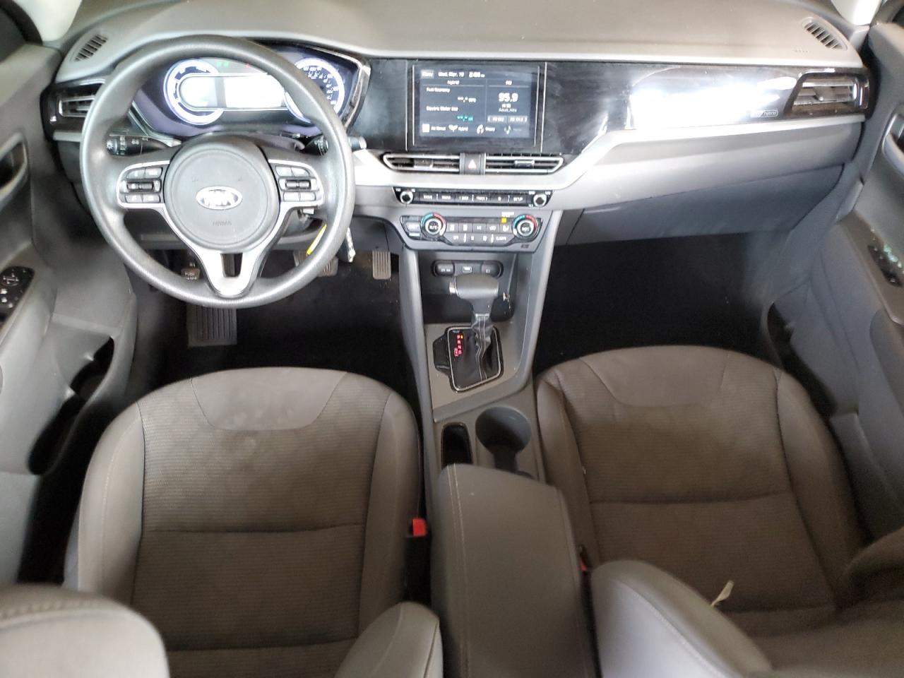 KIA NIRO 2021 — 9