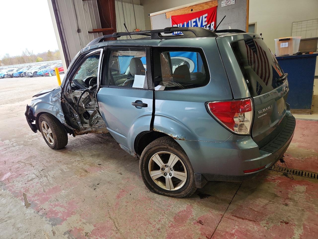 SUBARU FORESTER 2013 — 3