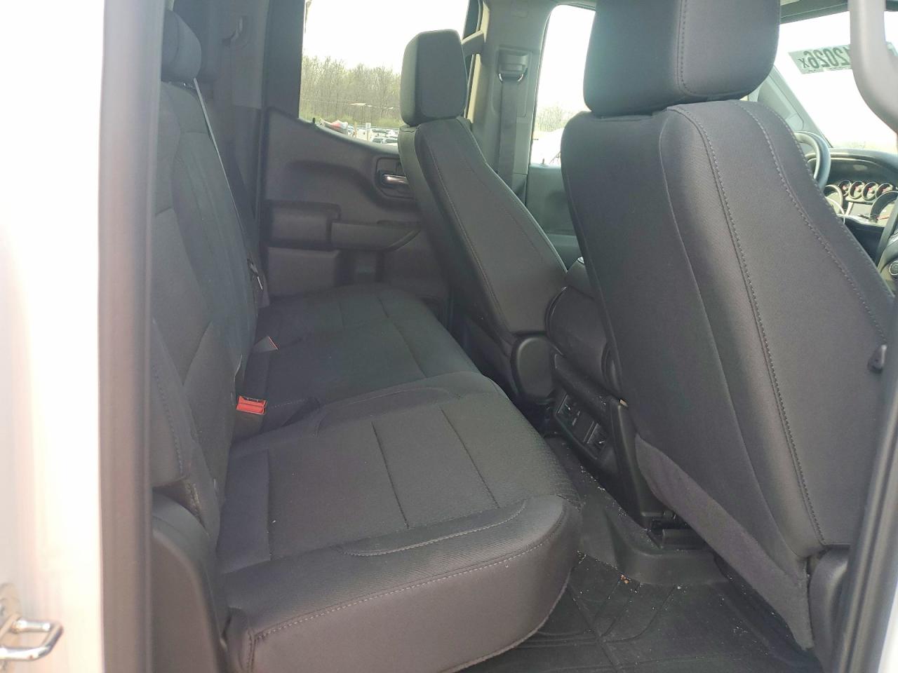 CHEVROLET 1500 2024 — 11