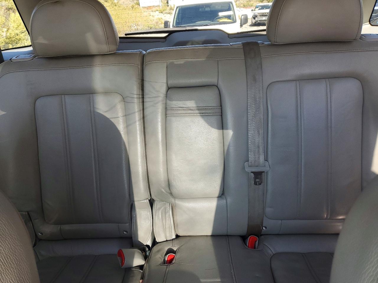 SATURN VUE 2008 — 11