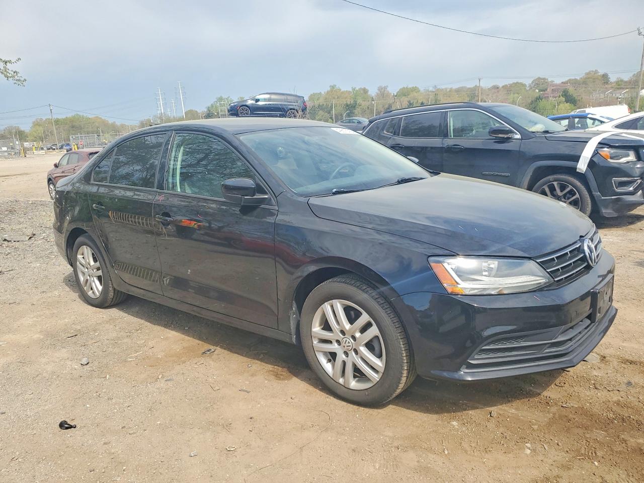 VOLKSWAGEN JETTA 2018 — 5