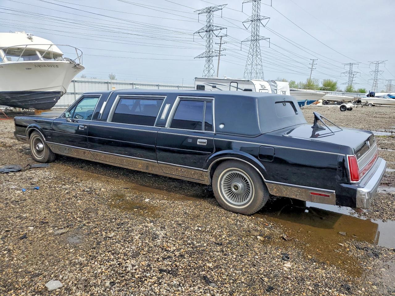 LINCOLN TOWN CAR 1989 — 3