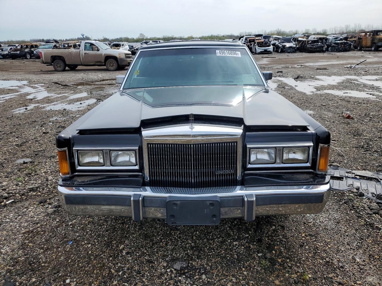 LINCOLN TOWN CAR 1989 — 6