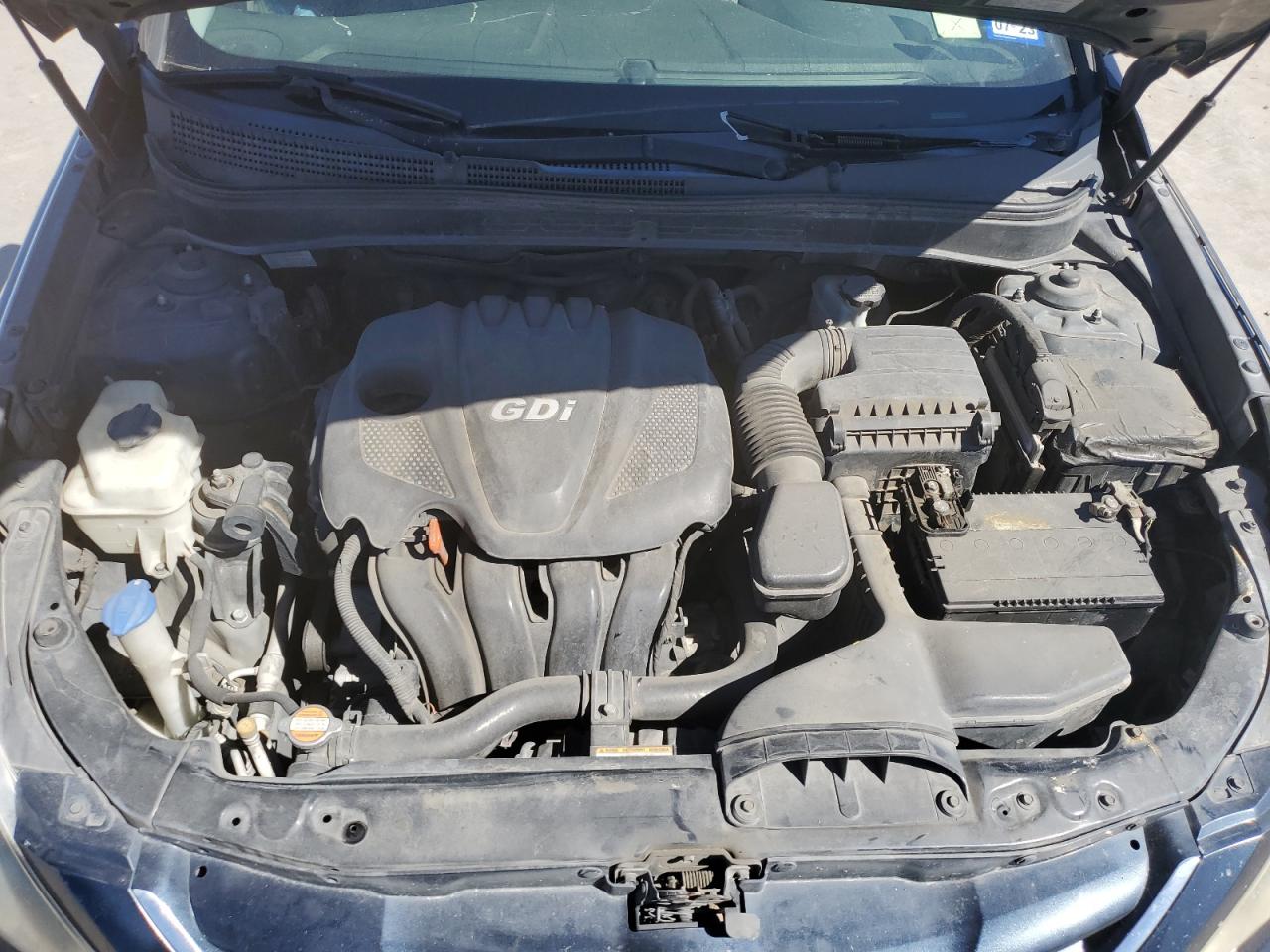 HYUNDAI SONATA 2011 — 12
