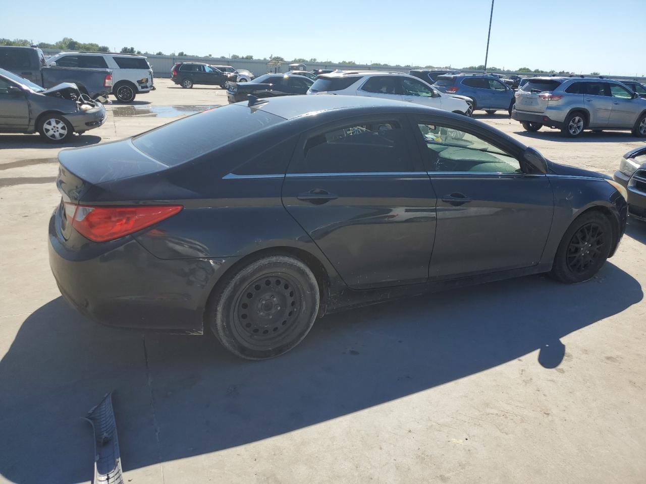 HYUNDAI SONATA 2011 — 4