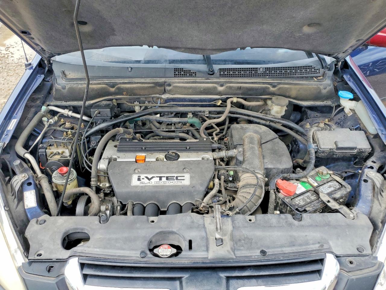 HONDA CR-V 2004 — 12