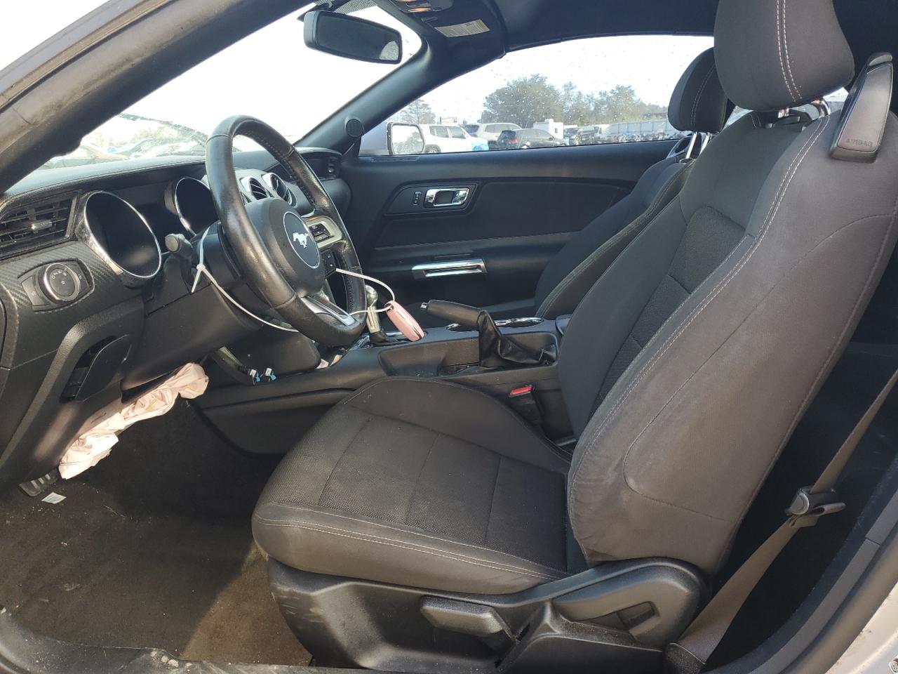 FORD MUSTANG 2015 — 8