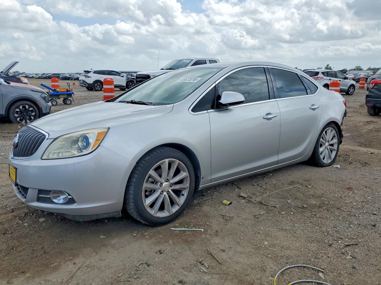 BUICK VERANO 2014 — 2
