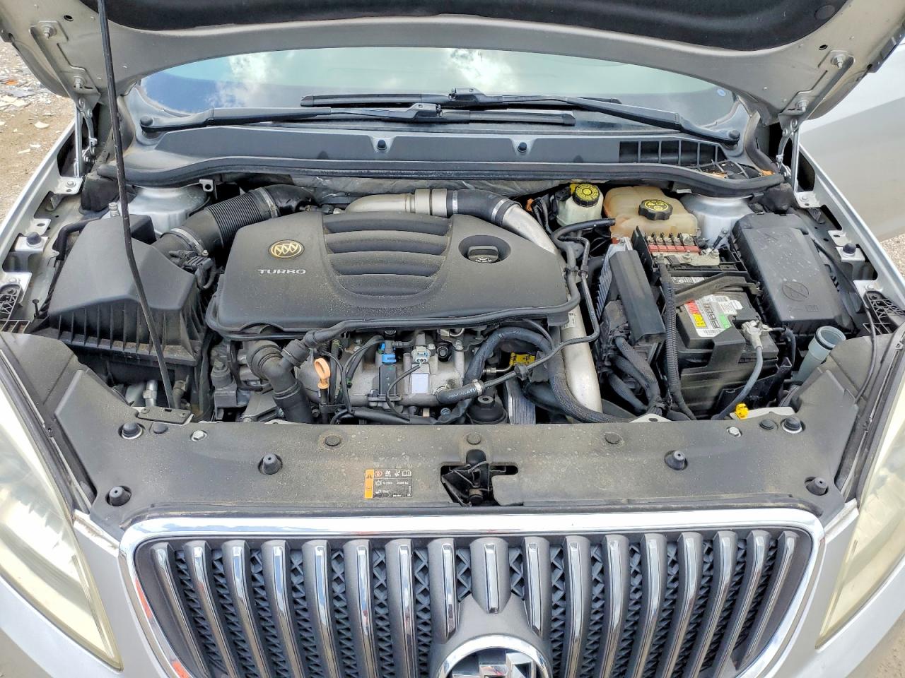 BUICK VERANO 2014 — 12