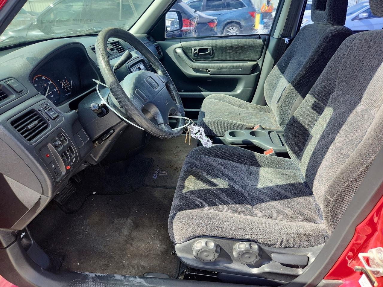 HONDA CR-V 2000 — 8