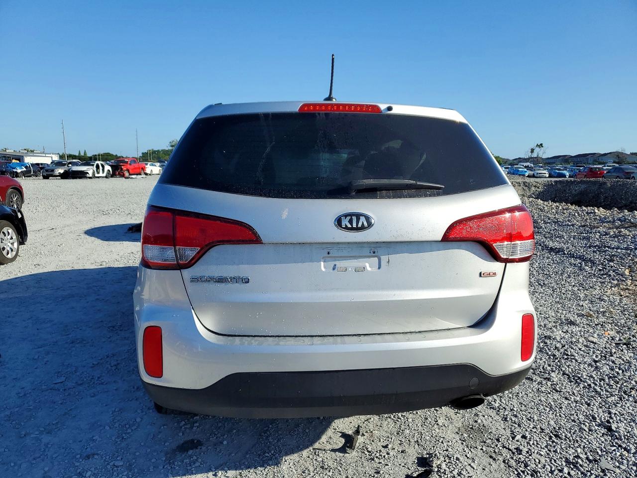 KIA SORENTO 2014 — 7