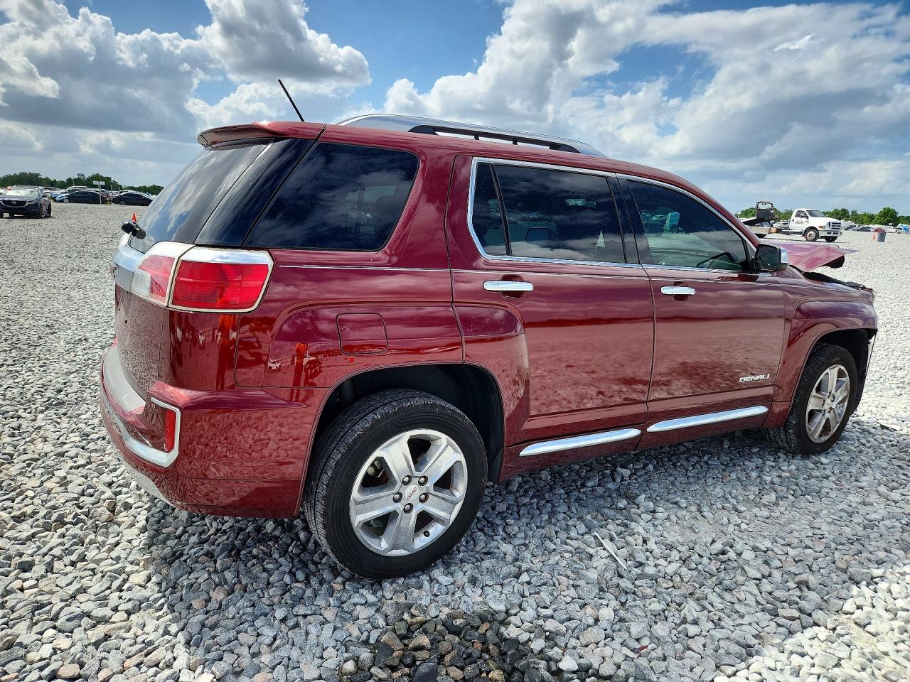 GMC TERRAIN 2017 — 4