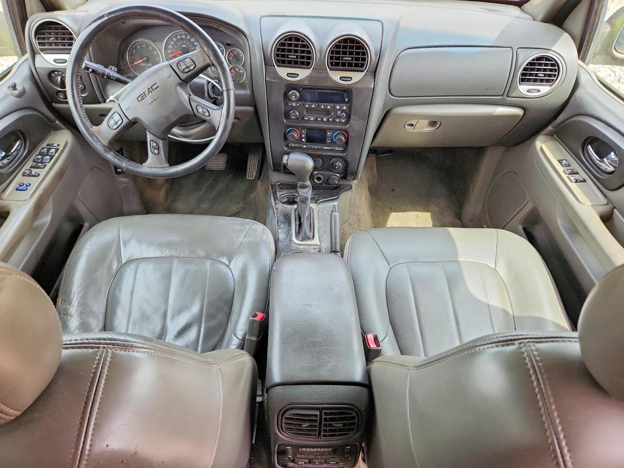 GMC ENVOY 2004 — 9