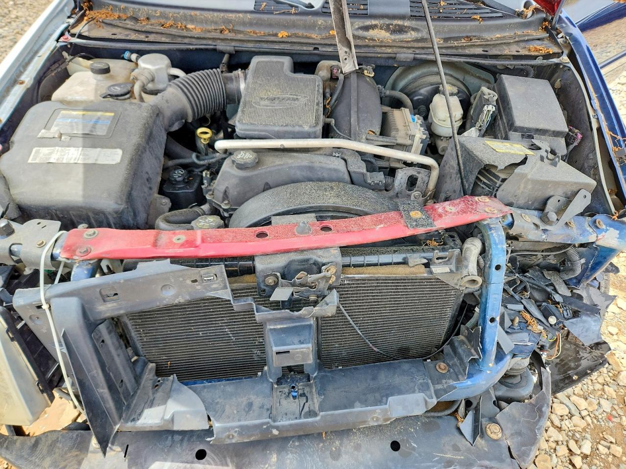 GMC ENVOY 2004 — 13