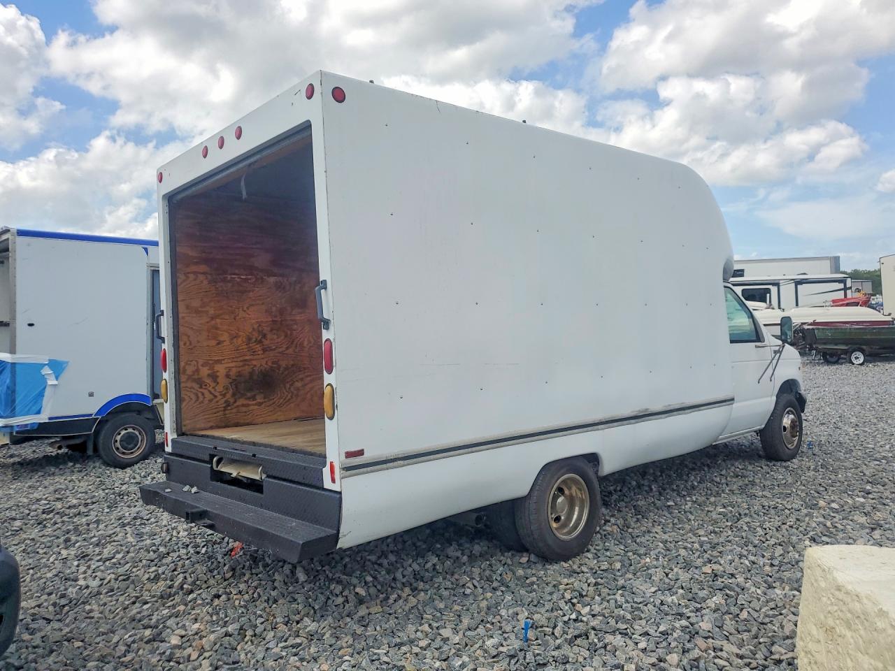 FORD ECONOLINE 1997 — 4