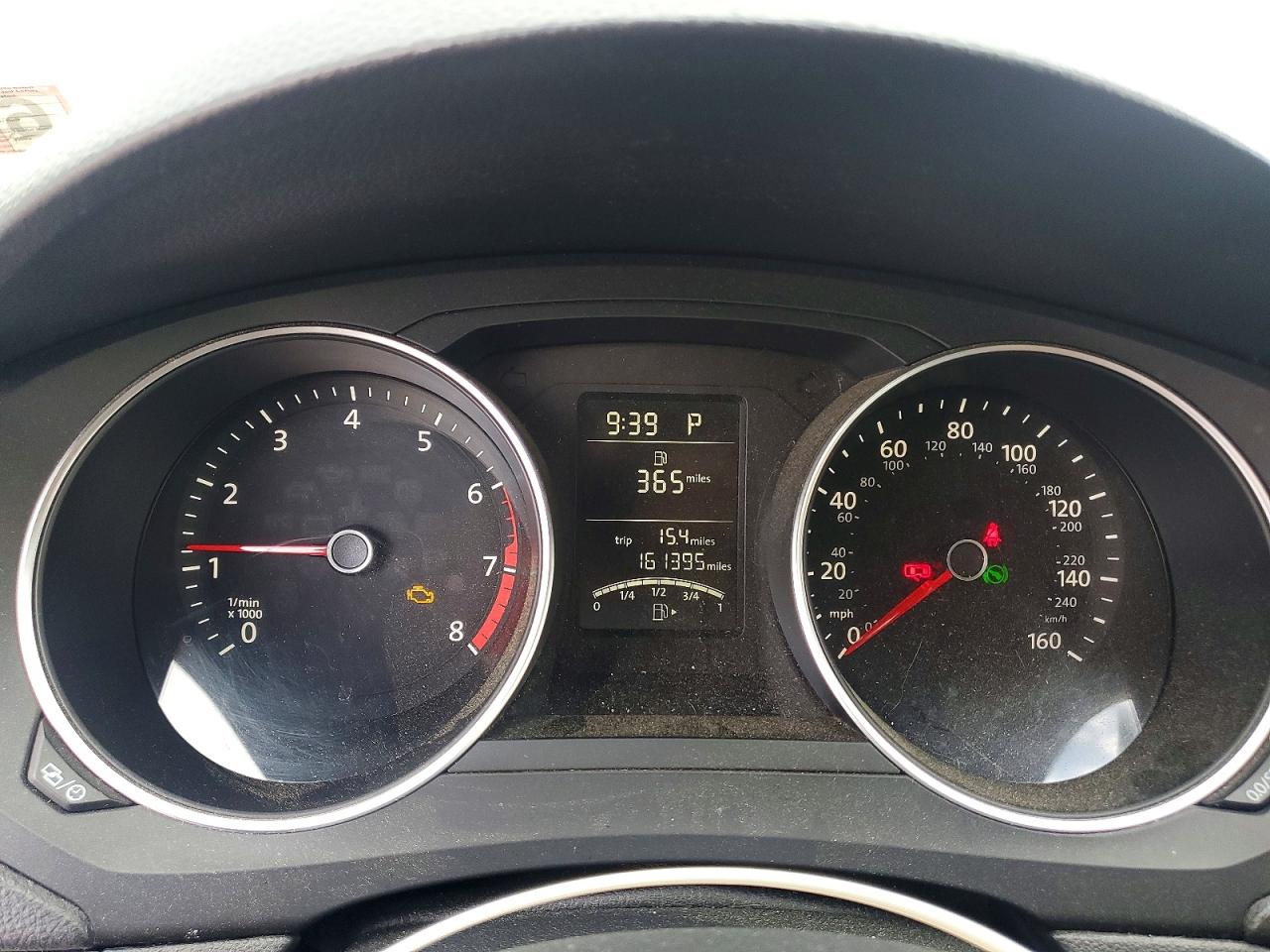 VOLKSWAGEN JETTA 2015 — 10