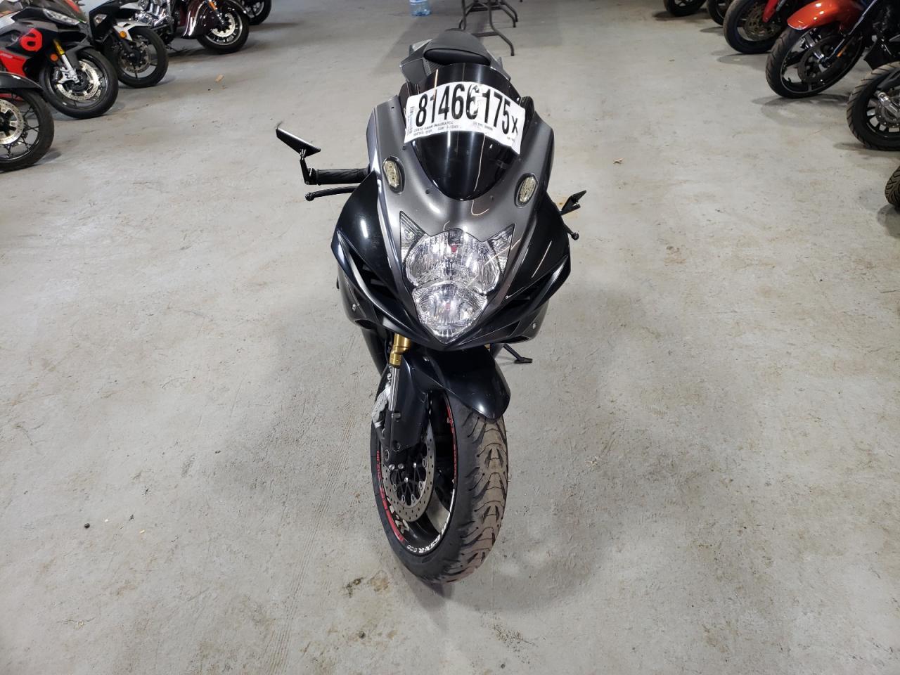 SUZUKI GSX-R600 2018 — 3