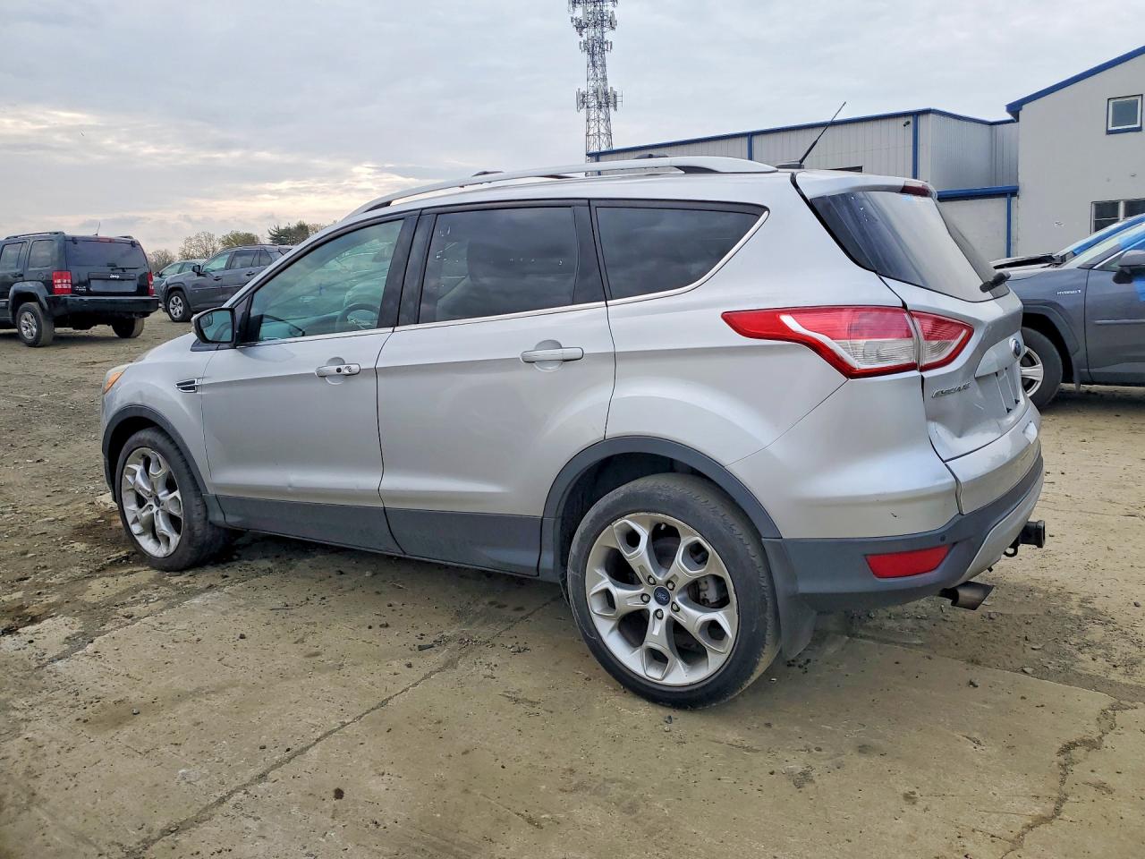 FORD ESCAPE 2013 — 3
