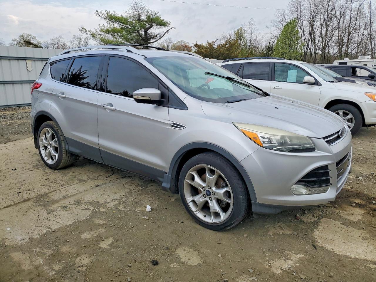 FORD ESCAPE 2013 — 5