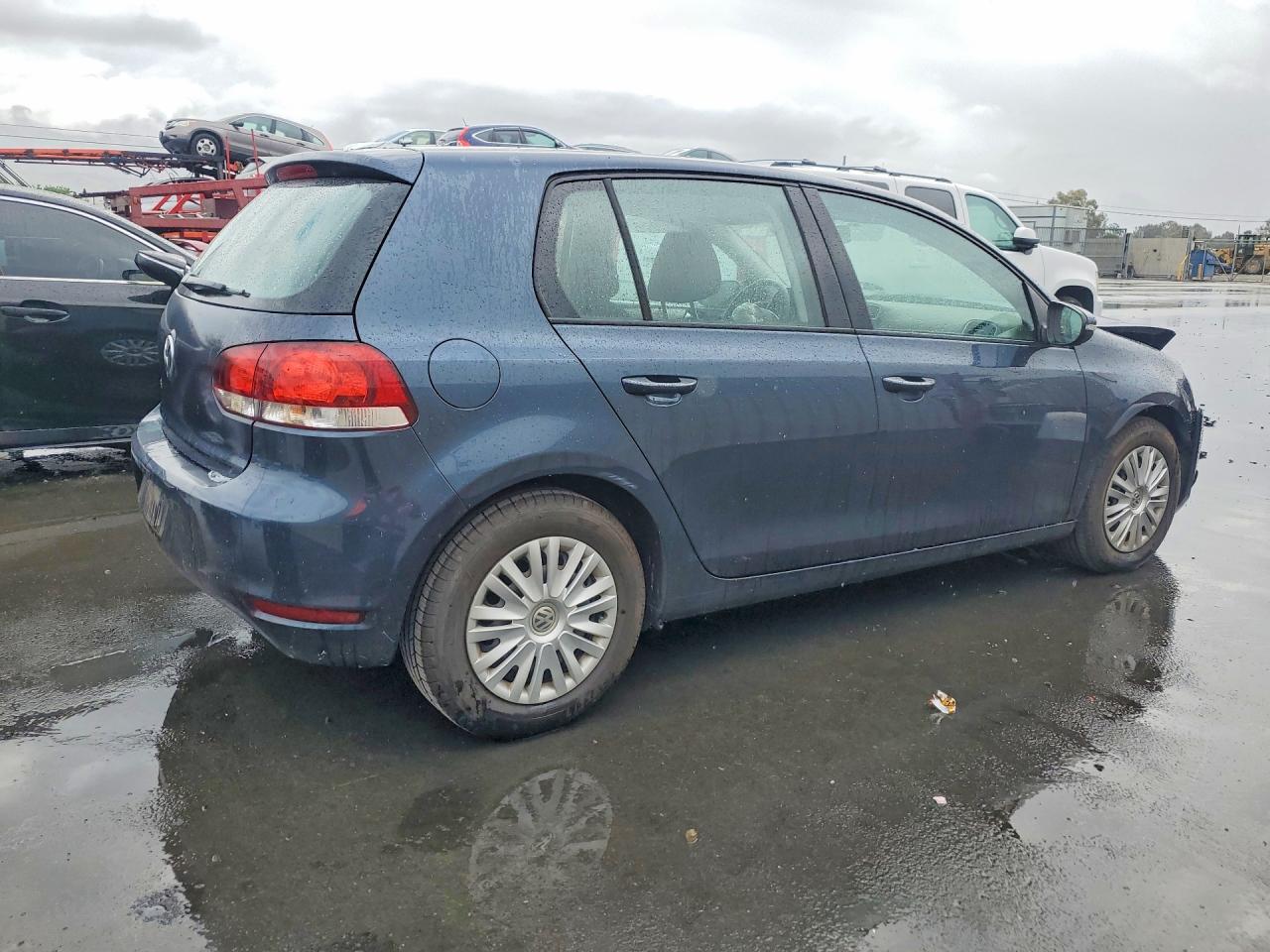 VOLKSWAGEN GOLF 2013 — 4
