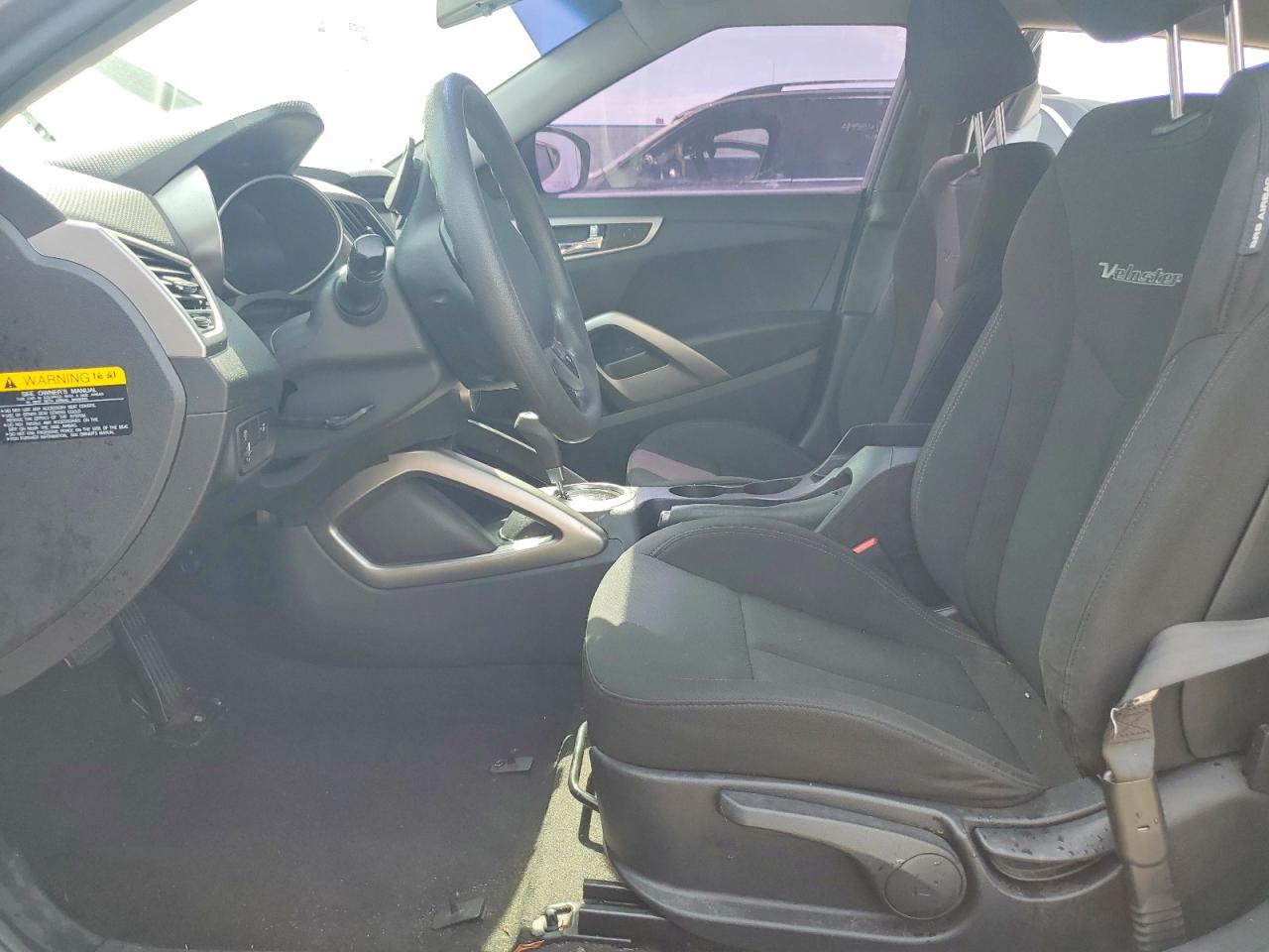 HYUNDAI VELOSTER 2015 — 8