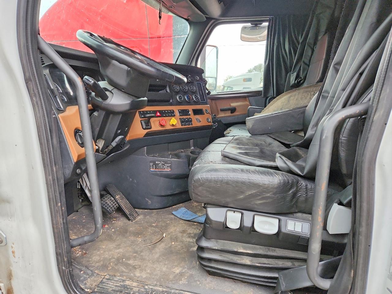 FREIGHTLINER CASCADIA 126 2022 — 6