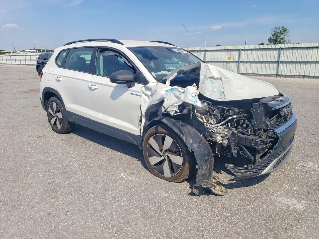 2024 VOLKSWAGEN TAOS S