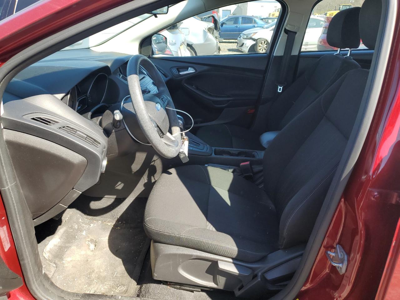 FORD FOCUS 2015 — 8